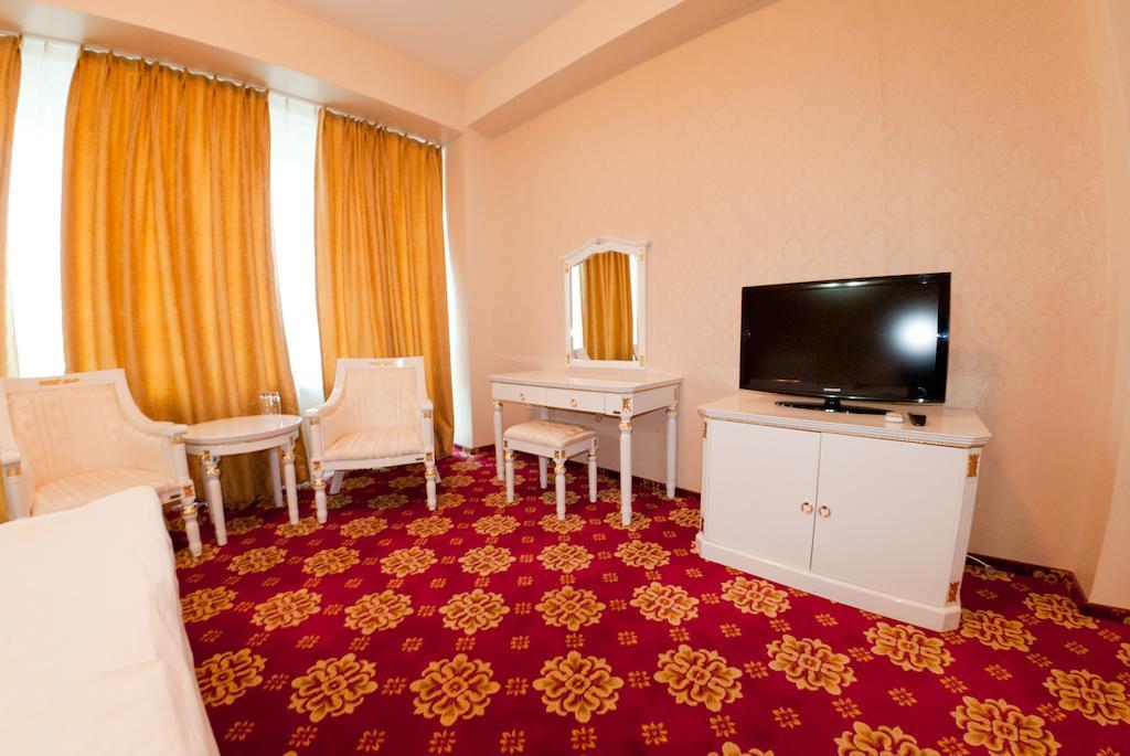Complex Aristrocratos Hotel Mamaia Luaran gambar