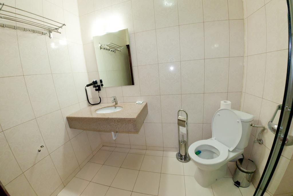 Complex Aristrocratos Hotel Mamaia Bilik gambar